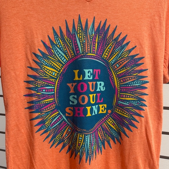 Orange Graphic T-Shirt with Sunburst Design - Picture 2 of 2